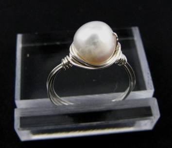 Classic White Pearl Ring