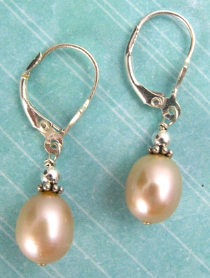 Simple Pearl Earrings-pearl earrings, sterling silver earrings