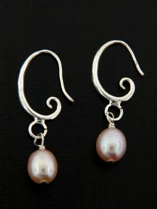 Rolling Swirl Pearl Earring Pink-Sterling silver Rolling Swirl Pearl Earrings in Pink