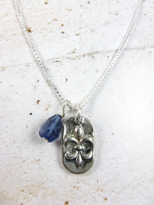 Fluer De Lis Necklace-Fluer De Lis Necklace
