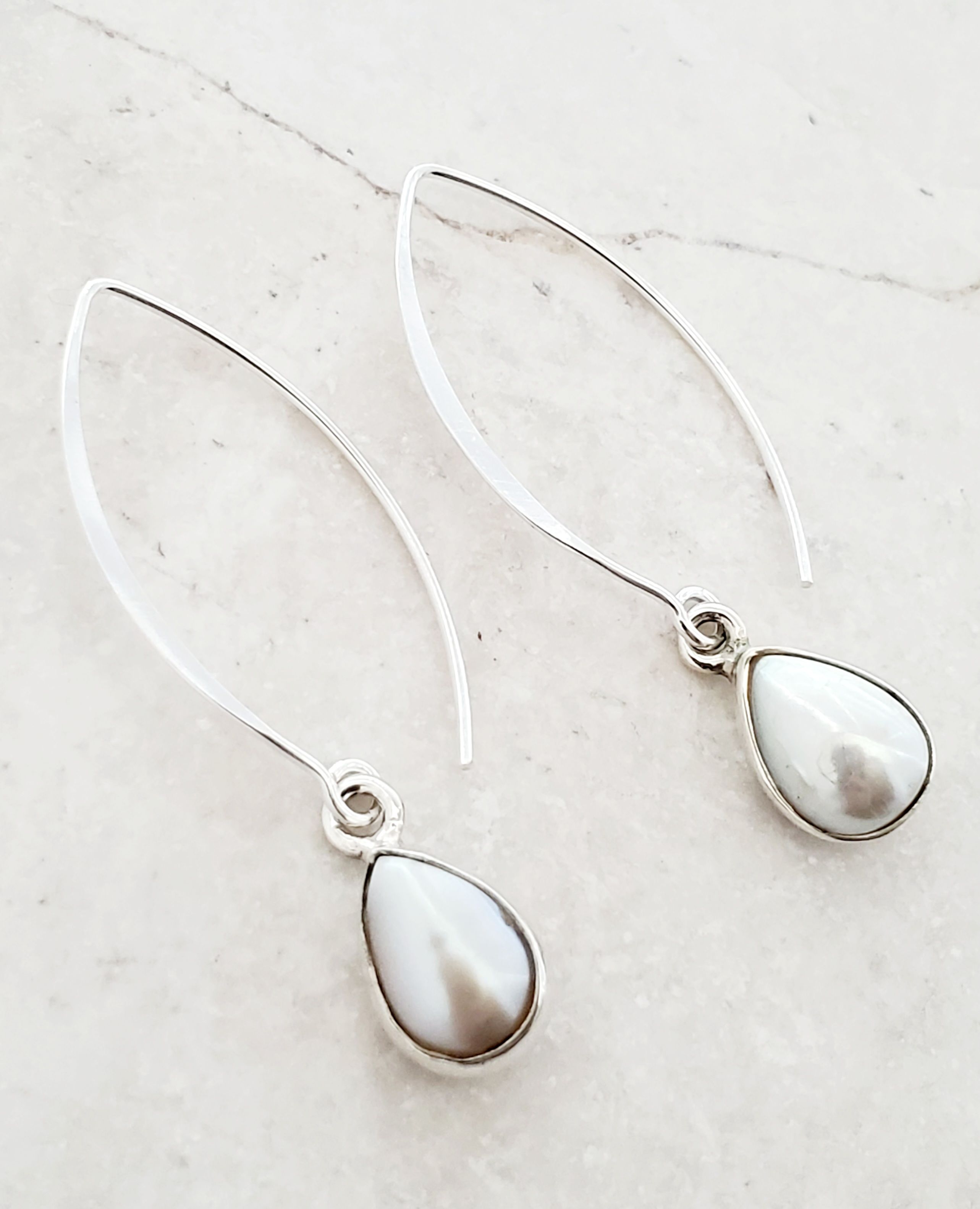 Sterling Silver Flat Marquis Bezeled Teardrop Earring - Pearl