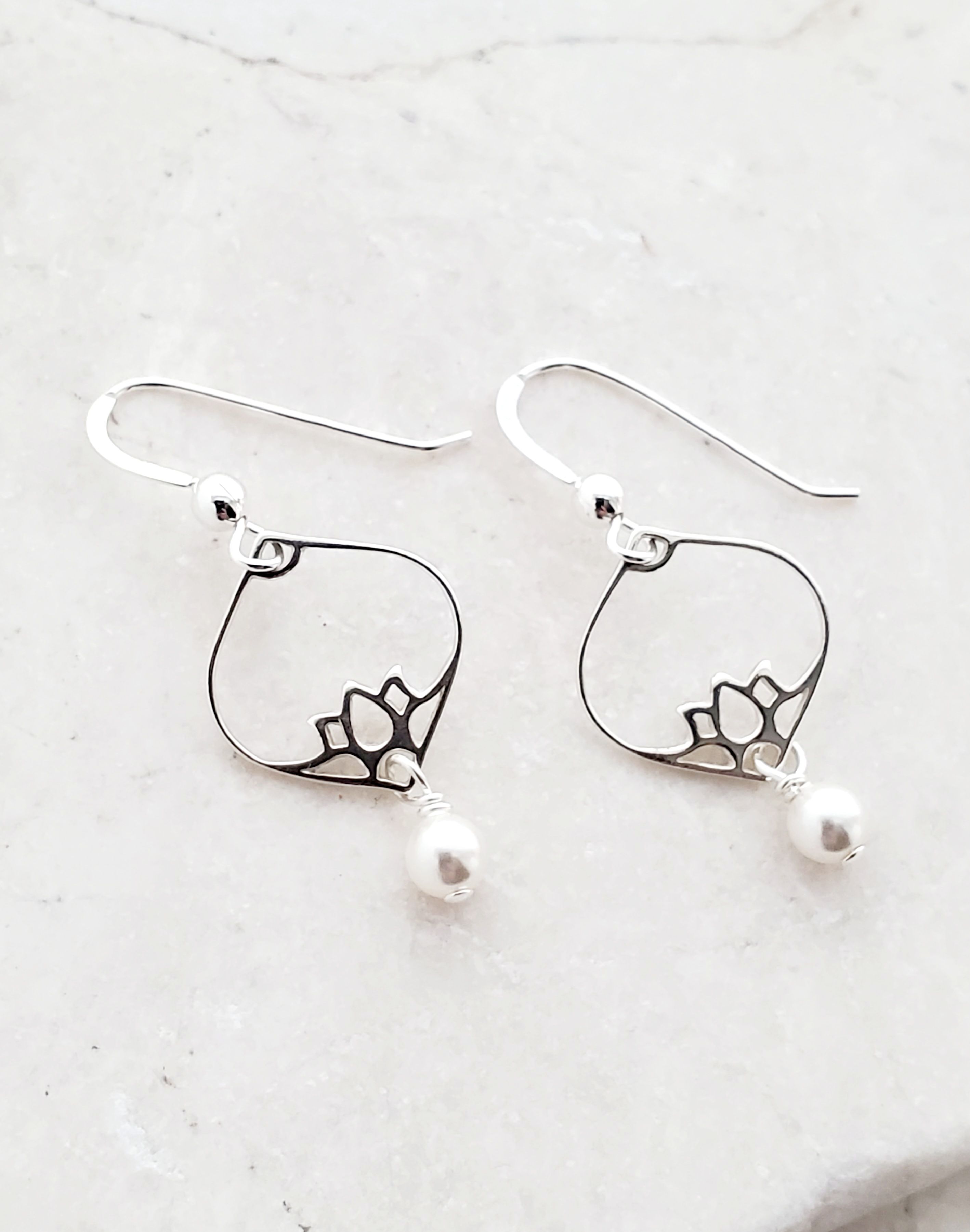 Lotus Lamp Earrings - White Pearl