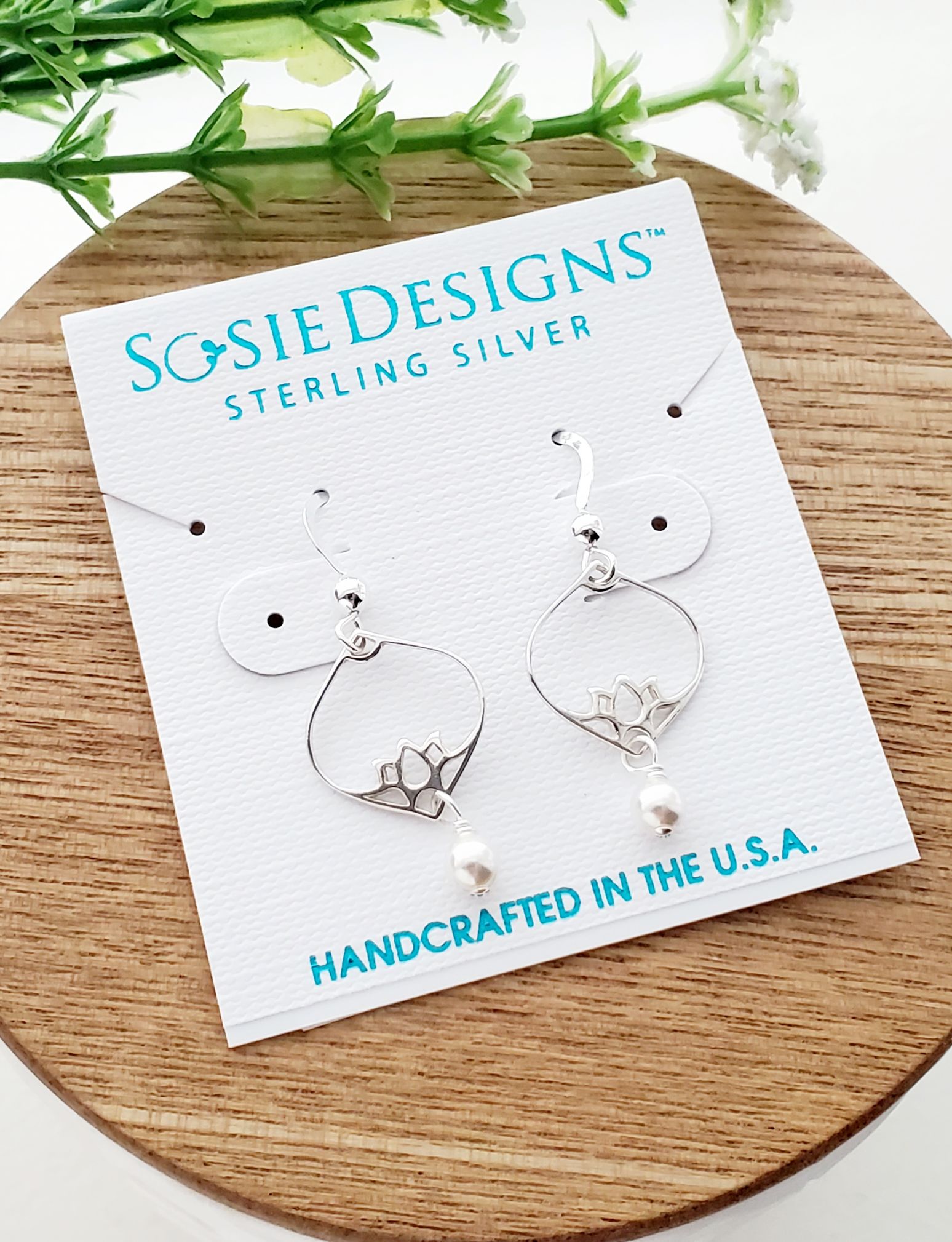 Lotus Lamp Earrings - White Pearl