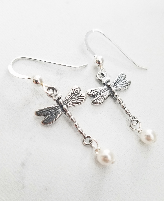 Dragonfly Earrings w/ Crystal White Pearl