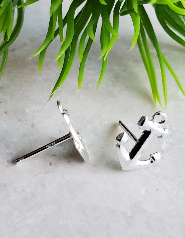 Silver Anchor Studs