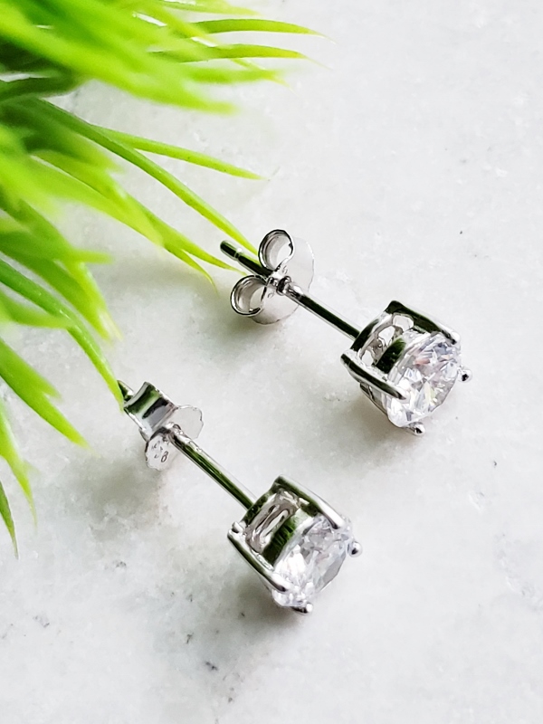 Silver CZ Round Studs Earrings - Clear