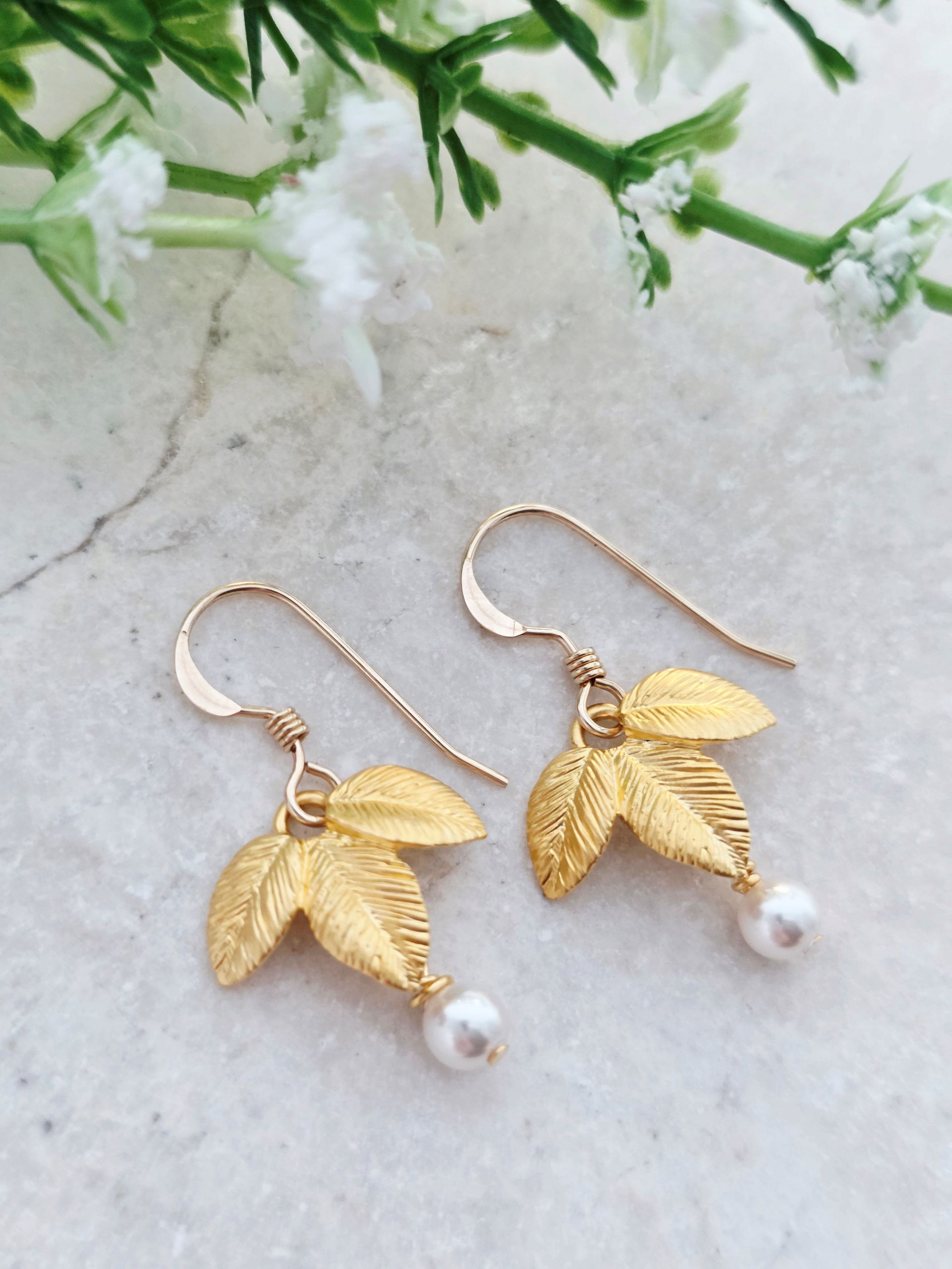 Gold Exotic Matte Leaf w/ Crystal White Pearl Earrings