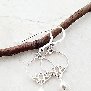 Lotus Lamp Earrings - White Pearl