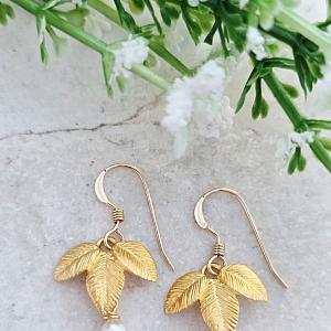 Gold Exotic Matte Leaf w/ Crystal White Pearl Earrings